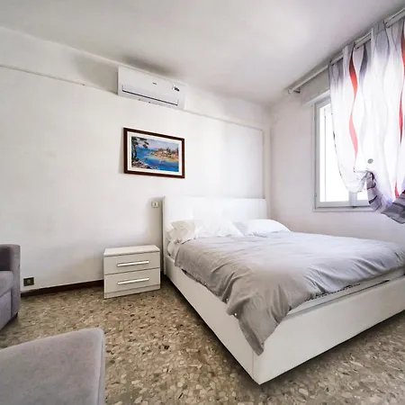 Jesolo, Apt. Swiss Лидо-ди-Езоло